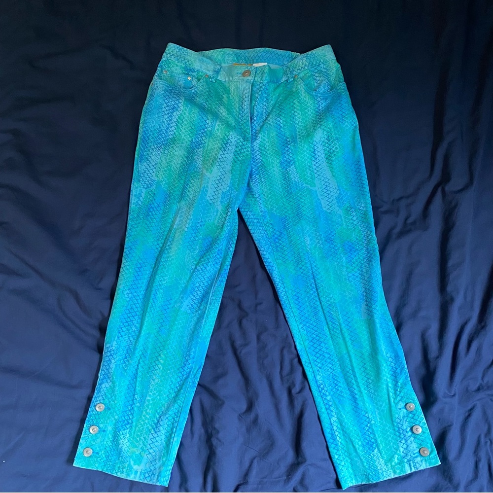 Ruby Road Blue/Green Capris Size 6